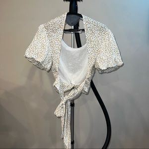 Emory Park cropped floral open back toe balloon sleeve top size small